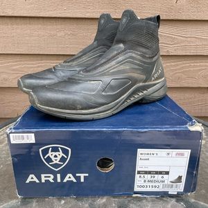Ariat Ascent Paddock Boots. Size 8.5. Women’s